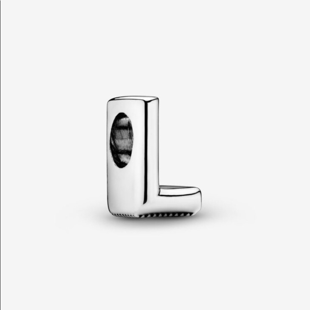 Pandora L charm
